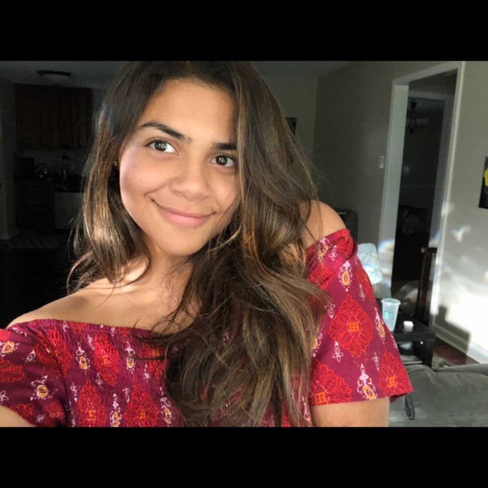 Meet your Posher, Cora